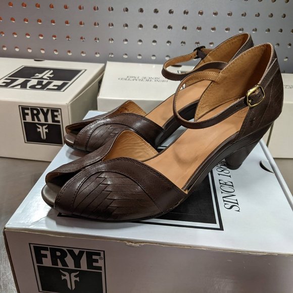 Frye Shoes - Frye - Ada Vintage Strap - Bark
